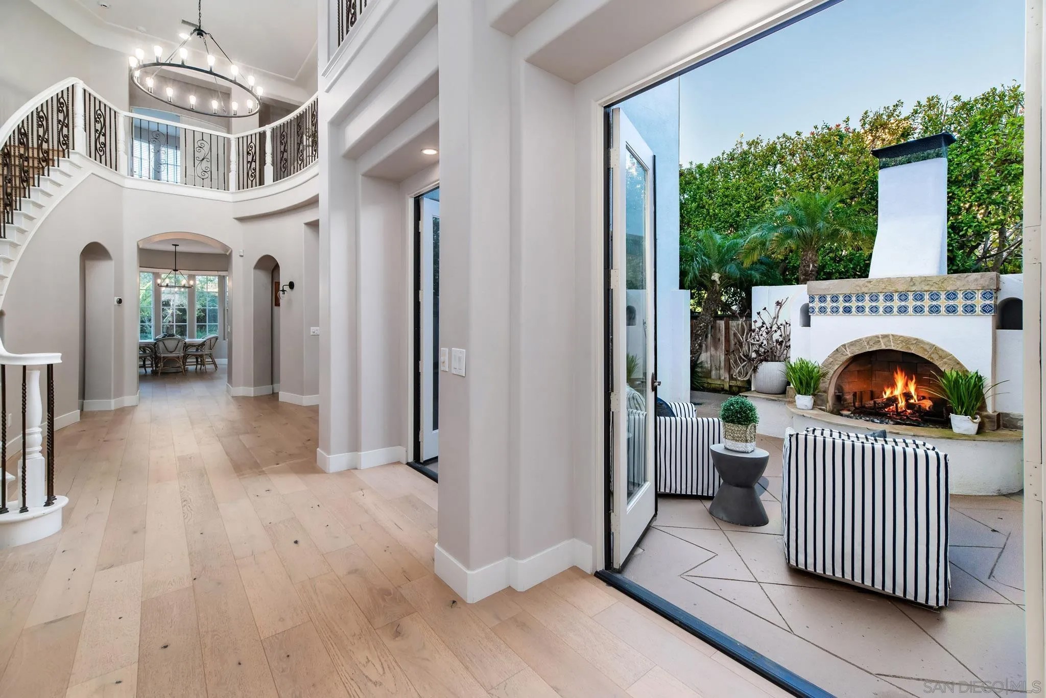 5012 Seagrove Cove