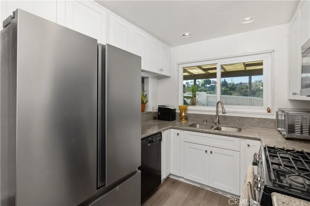 4657 Chateau Place