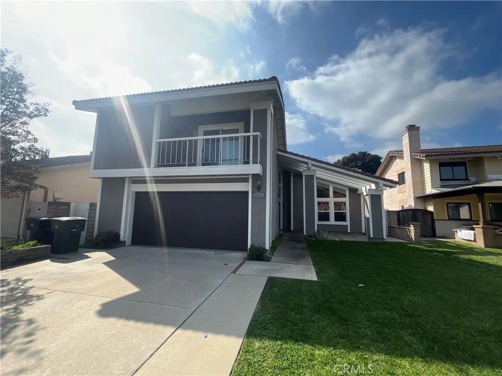 Photo of 3252 Candlewood Rd, Torrance, CA 90505 (MLS # SB25248435)