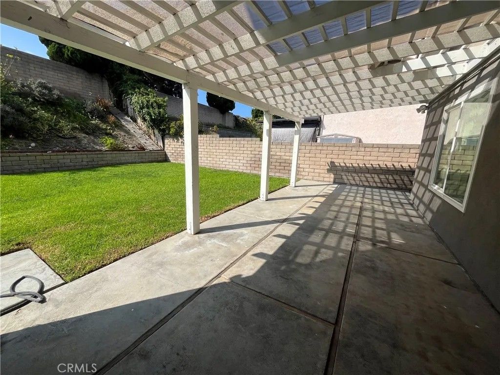 Photo of 3252 Candlewood Rd, Torrance, CA 90505 (MLS # SB25248435)