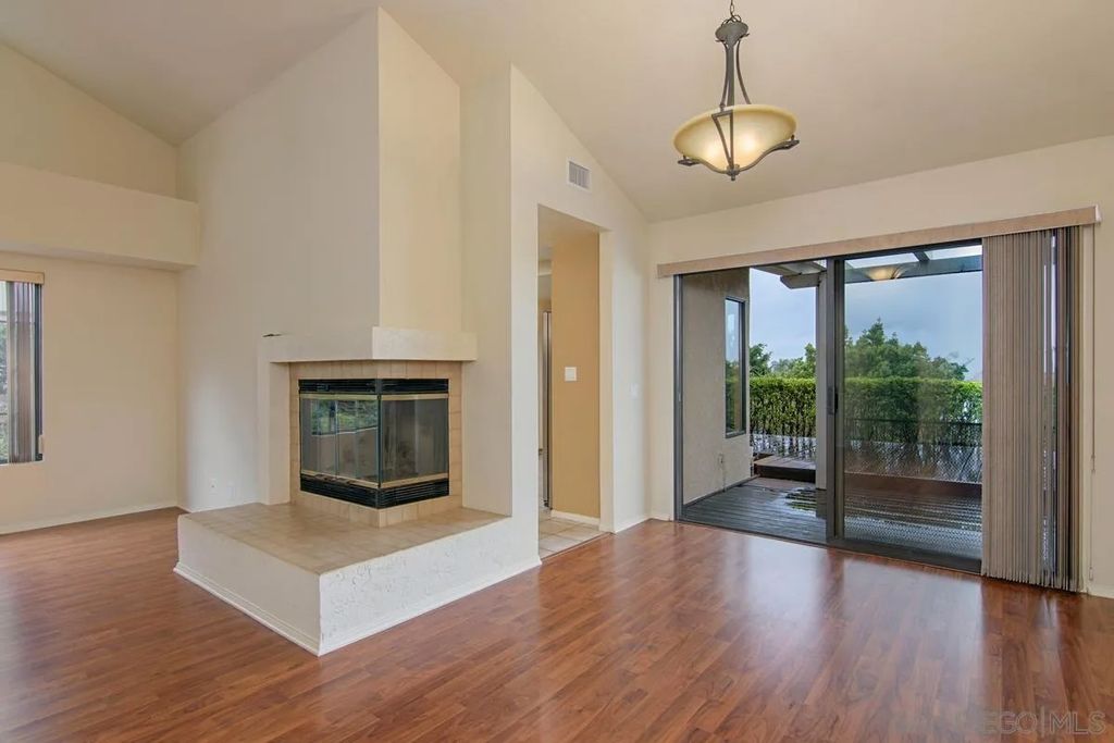 Photo of 15668 Caldas De Reyes, San Diego, CA 92128 (MLS # 260004749)