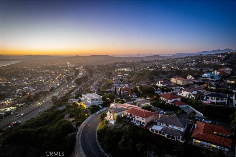1201 Via La Jolla