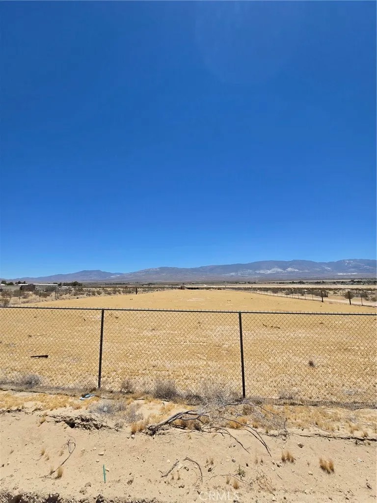 37915 Rabbit Springs