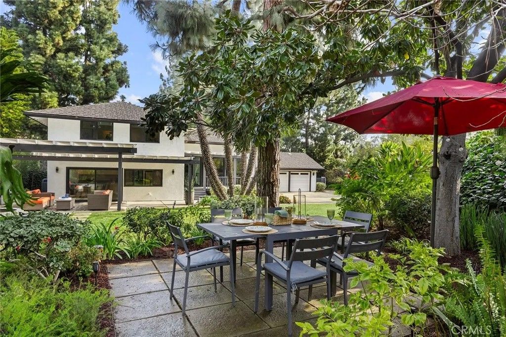 Photo of 555 Via Codo, Fullerton, CA 92835 (MLS # PW26016431)