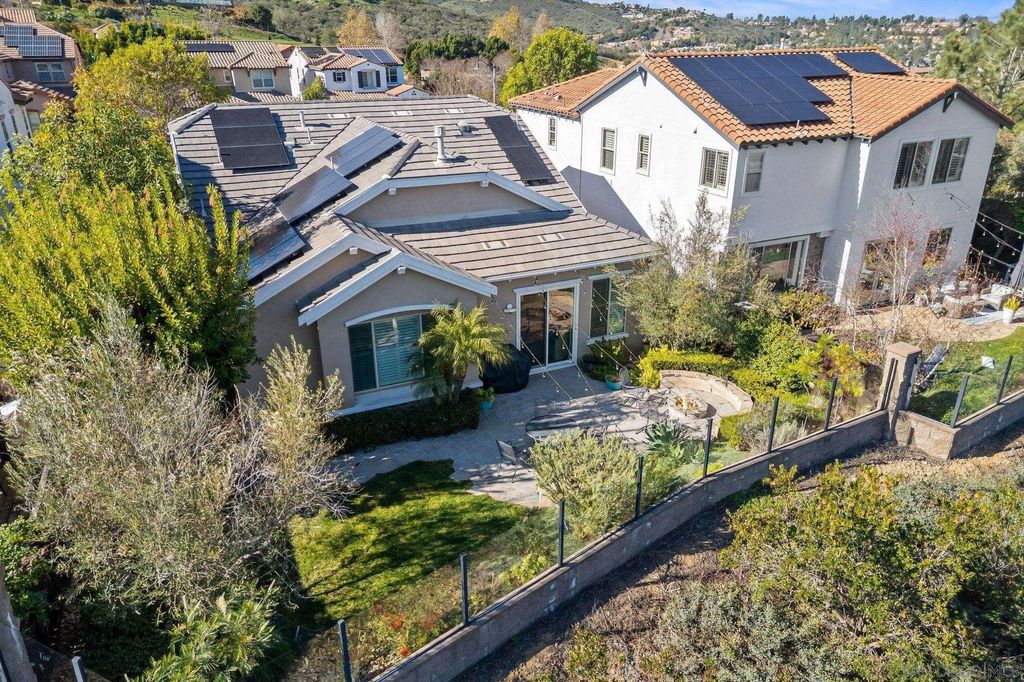 Photo of 7114 Sitio Destino, Carlsbad, CA 92009 (MLS # 2601194)