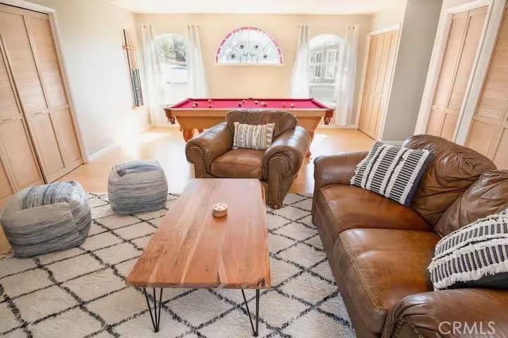 50616 Woodside Lane