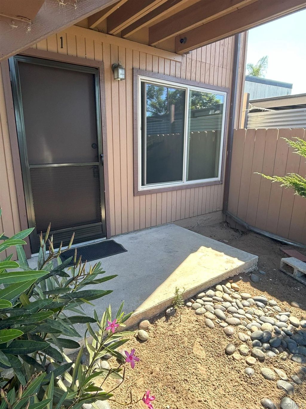 Photo of 225 Melrose Ave #1, Encinitas, CA 92024 (MLS # 250040606)