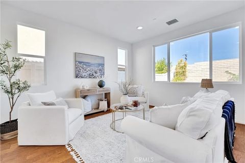 Tiny photo for 19703 Kamm Ct, Canyon Country, CA 91351 (MLS # SB25245005)
