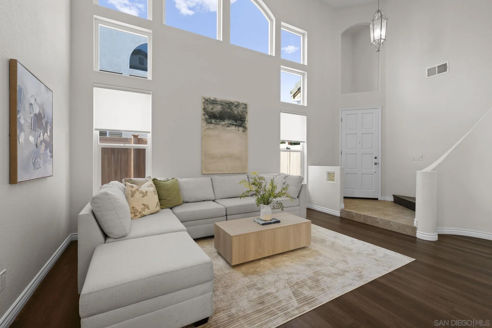 12372 Mona Lisa St
