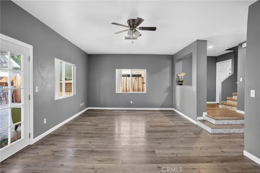 9354 Burnet 105