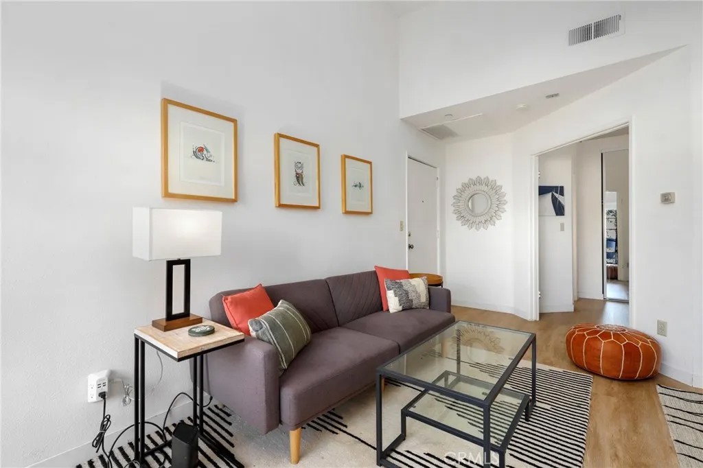 1046 Calle Del Cerro