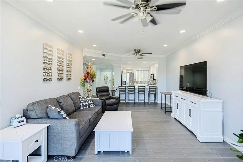 16291 Countess #116