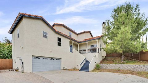 Photo of 2042 Cherokee Lane, Escondido, CA 92026 (MLS # 260007664)