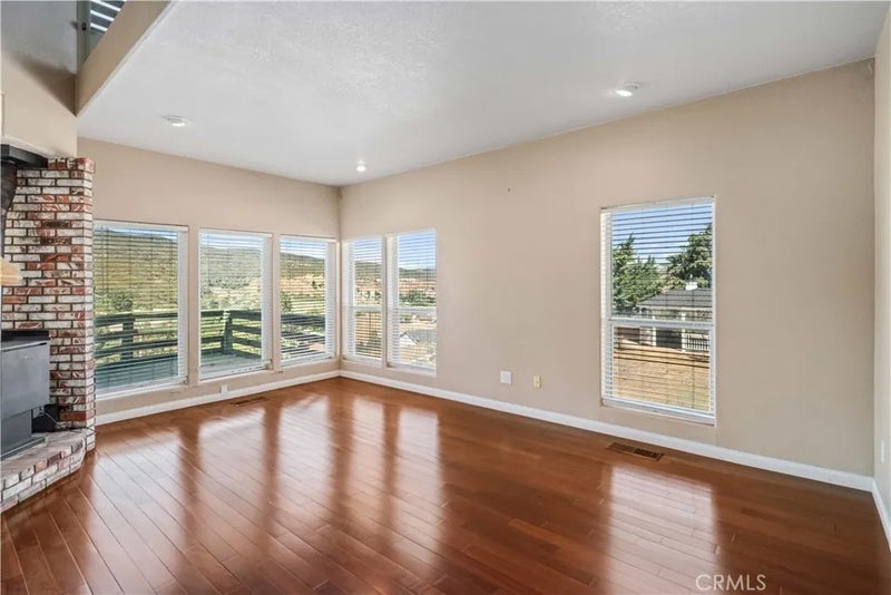 14738 Flintstone Drive