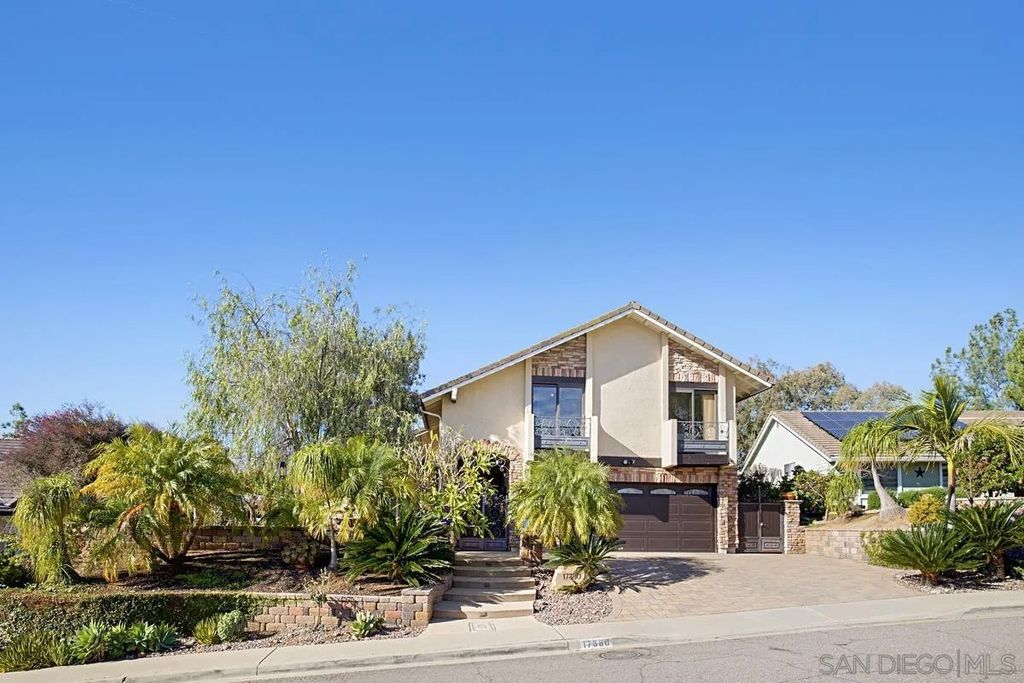 Photo of 17380 Frondoso Dr, San Diego, CA 92128 (MLS # 260001561)