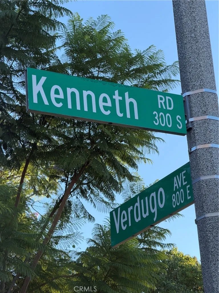 735 E Verdugo Avenue
