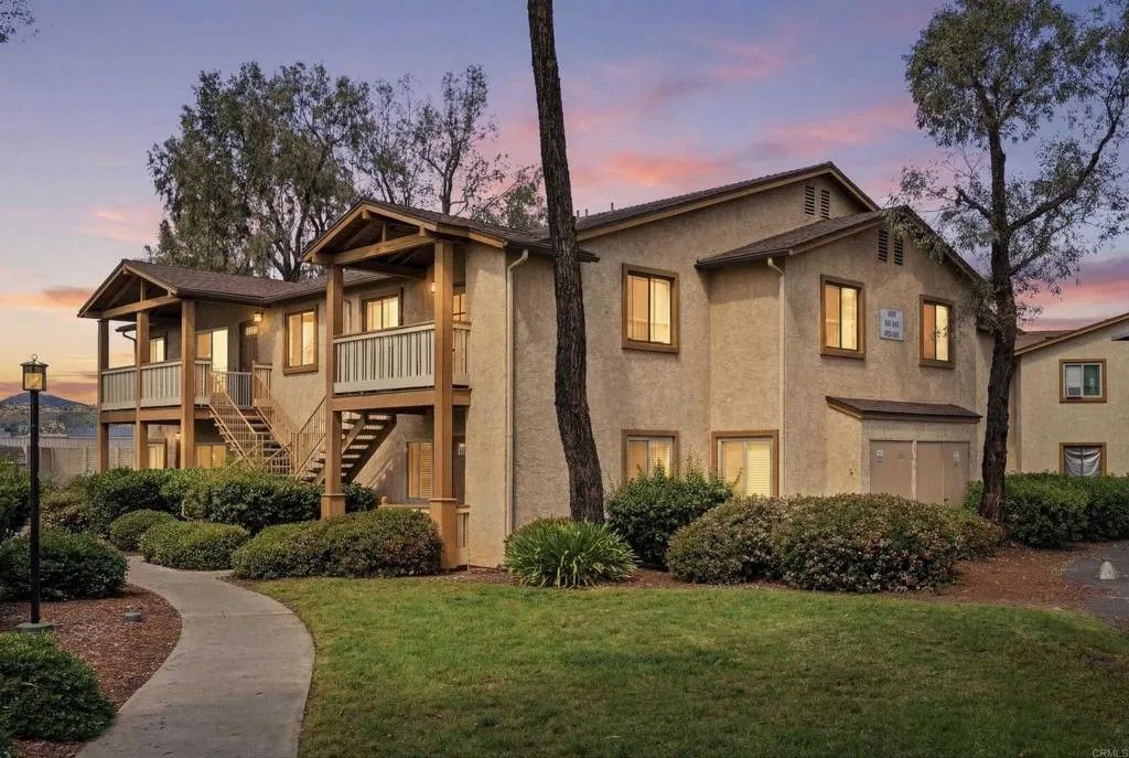 Photo of 1423 Graves Avenue #264, El Cajon, CA 92021 (MLS # PTP2602435)