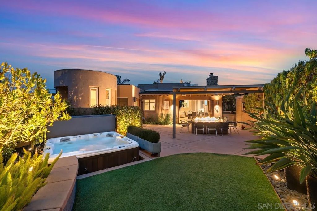 Photo of 773 E Solana Circle, Solana Beach, CA 92075 (MLS # 250046071)