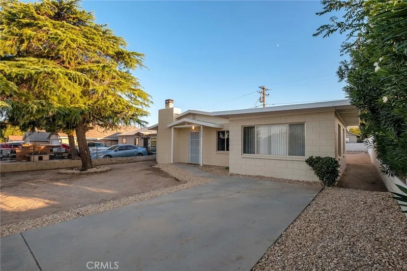16445 Live Oak