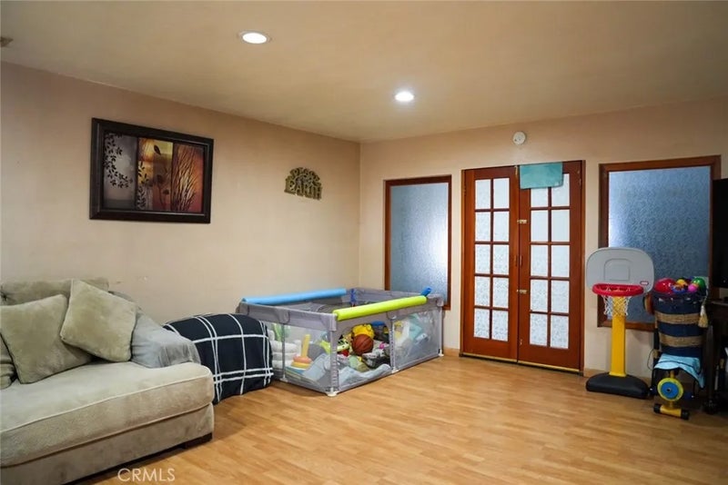 10239 Garfield