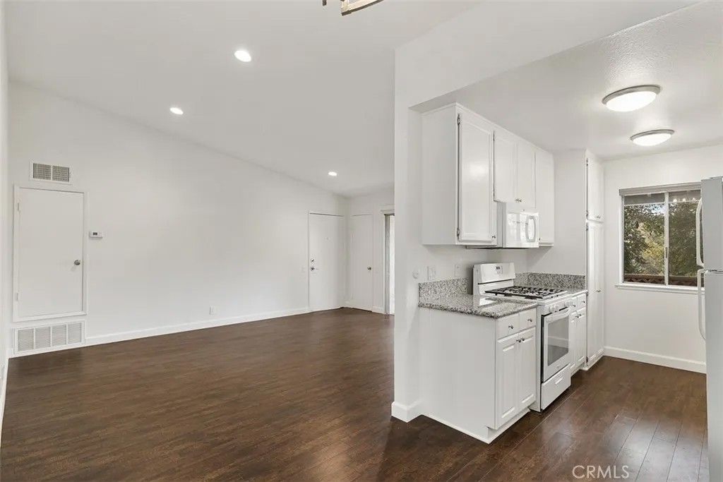 Photo of 25781 Marguerite Pkwy, Mission Viejo, CA 92692 (MLS # OC25282416)