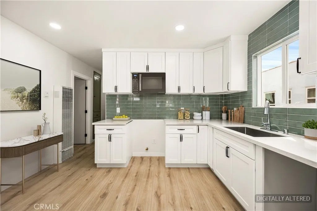 1428 W 89th Street