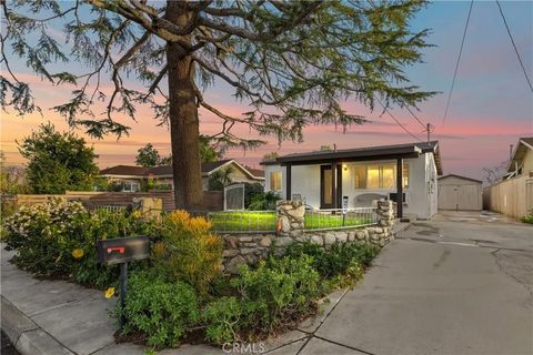 Photo of 9417 Lomita Dr, Rancho Cucamonga, CA 91701 (MLS # CV26014626)