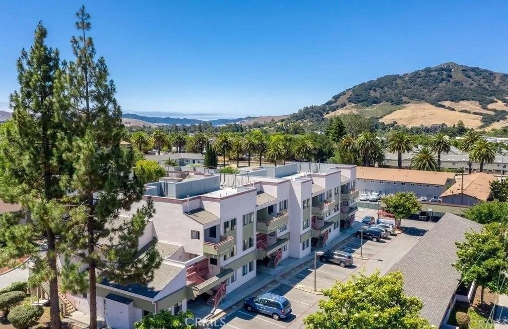 Photo of 1239 E Foothill Boulevard #207, San Luis Obispo, CA 93405 (MLS # SC26057894)