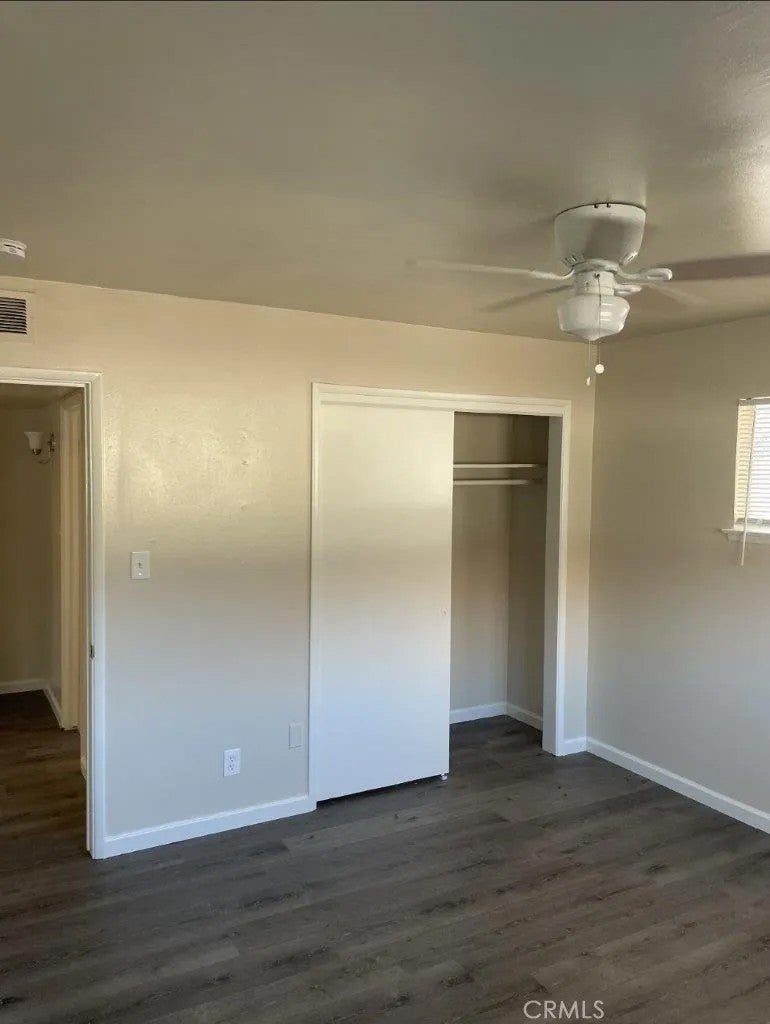 537 W University