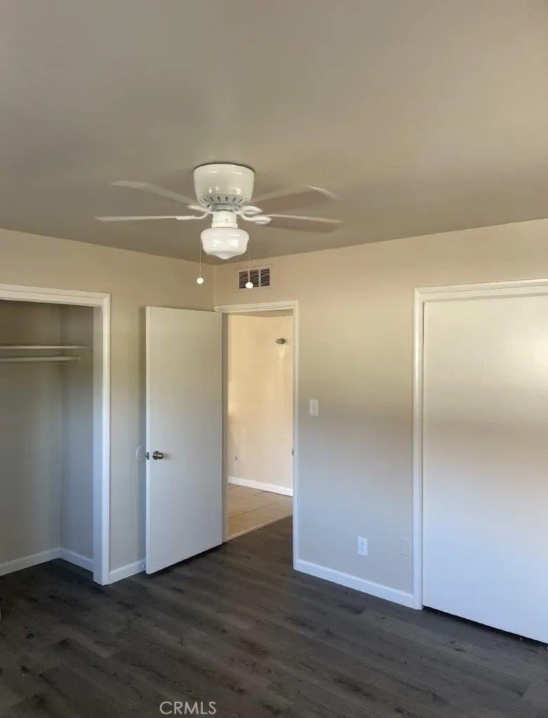 537 W University