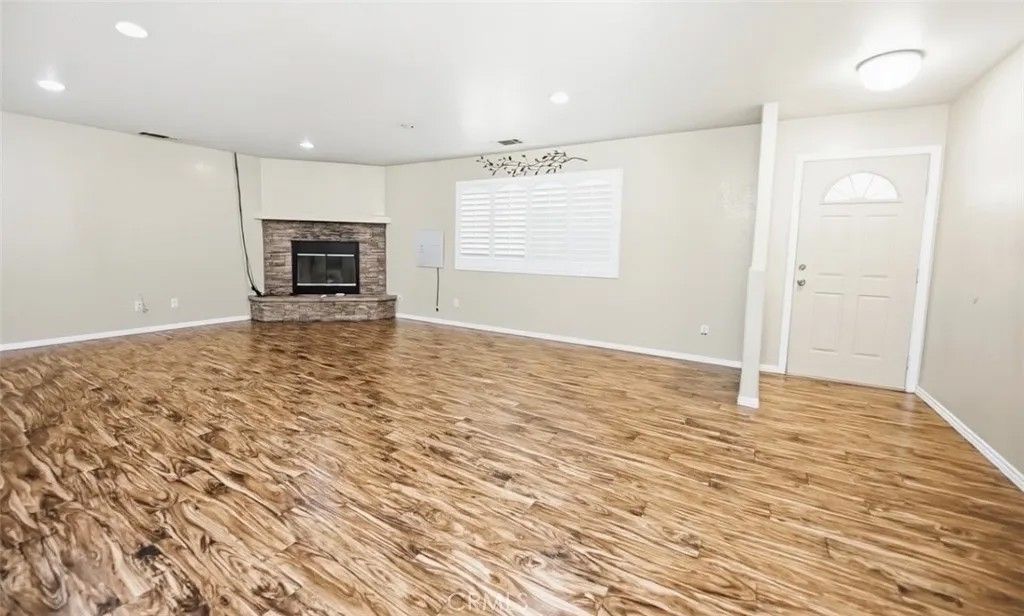 Photo of 21667 Laguna Rd, Apple Valley, CA 92308 (MLS # CV26021966)