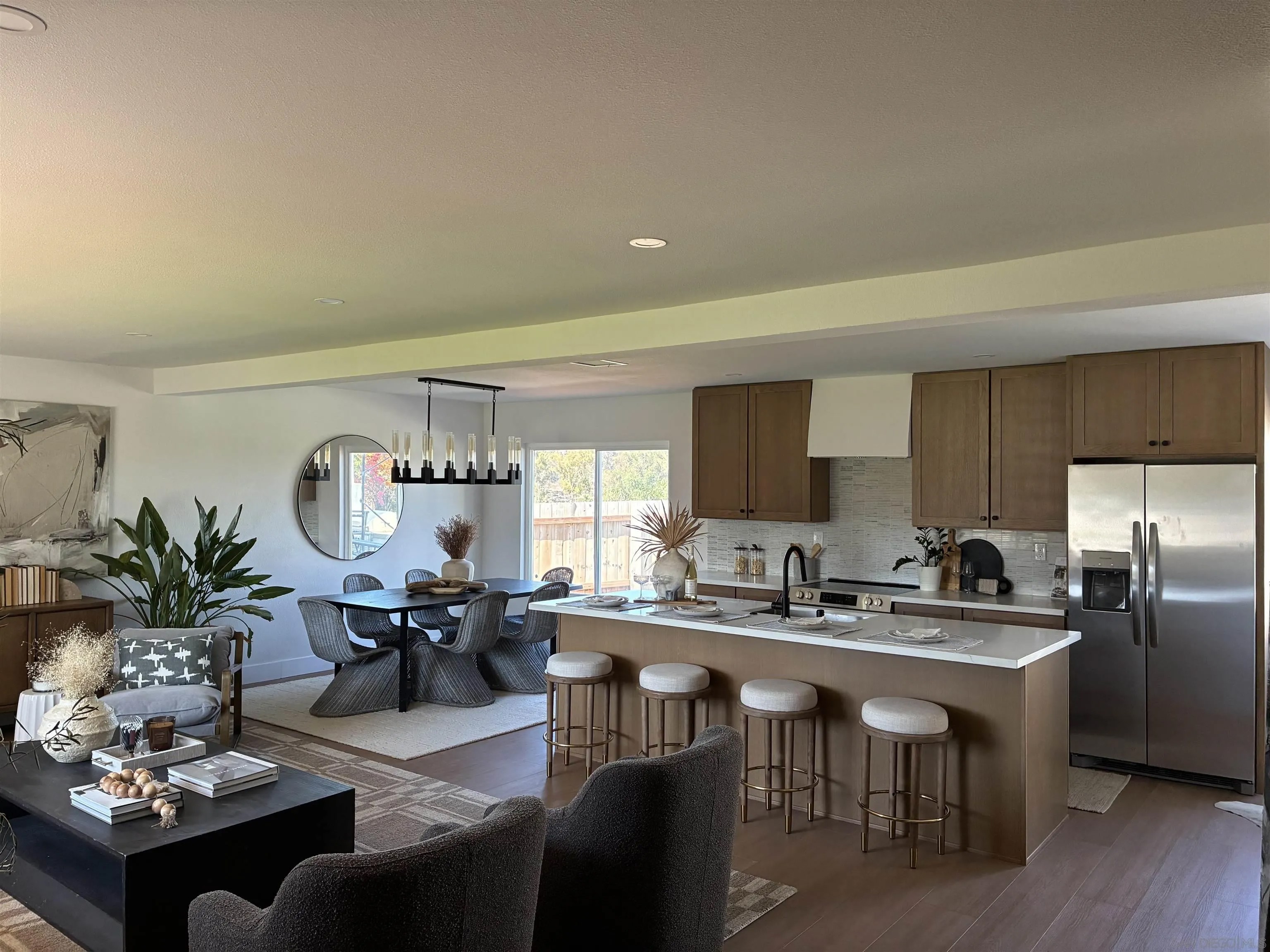 14708 Dash Way