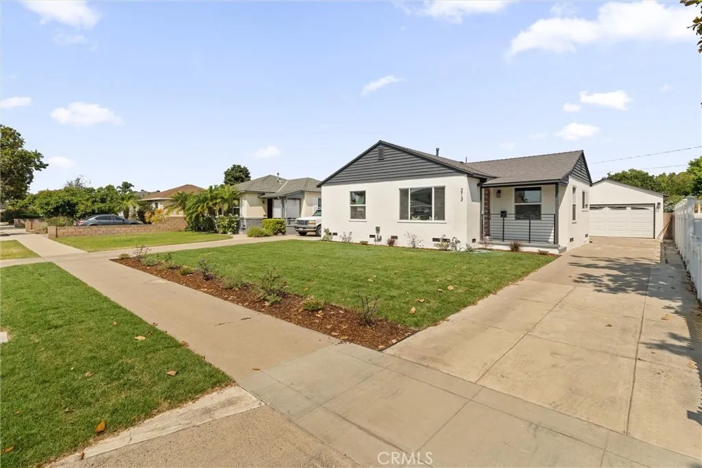 213 N Flower Street