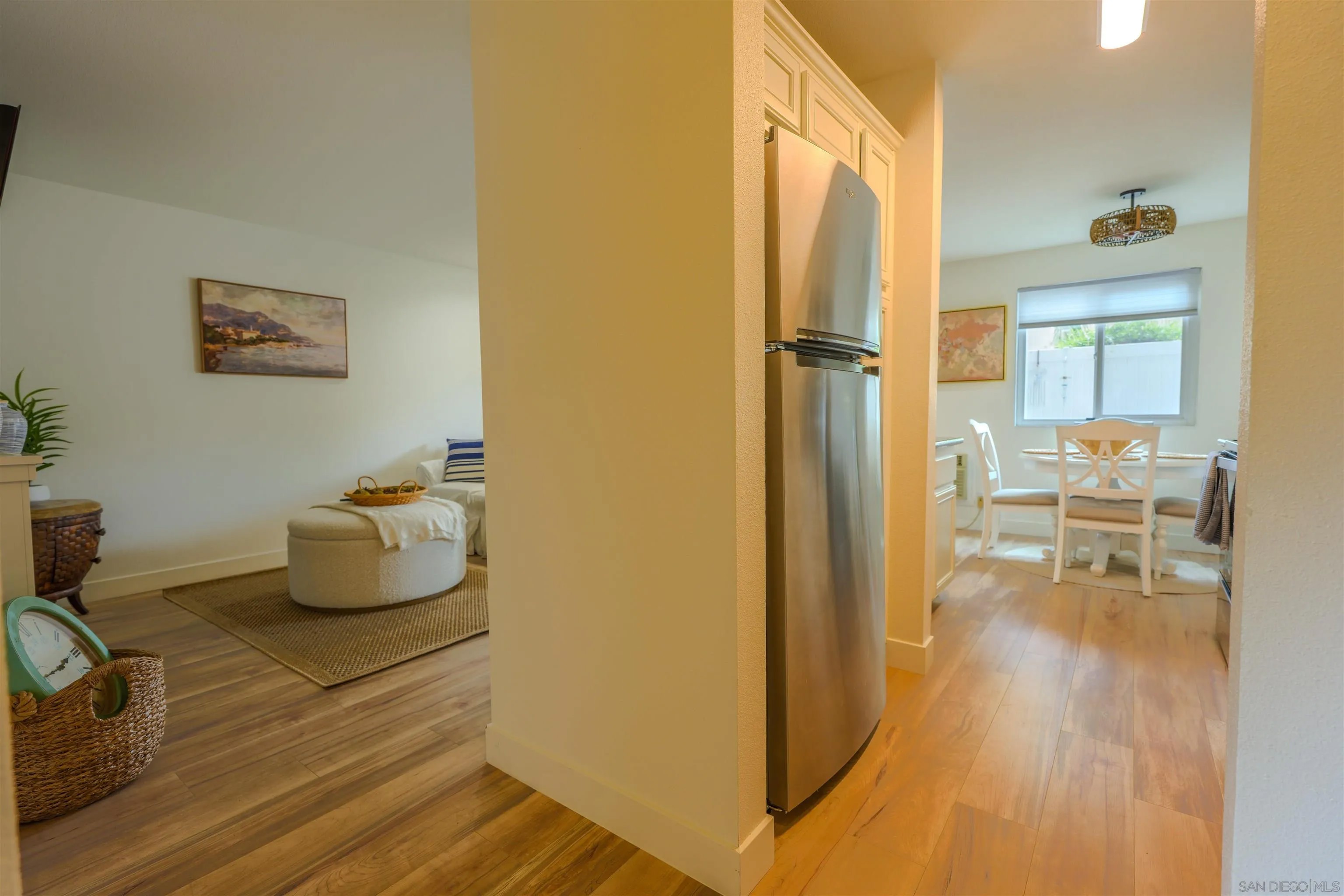 930 Peach Ave 2