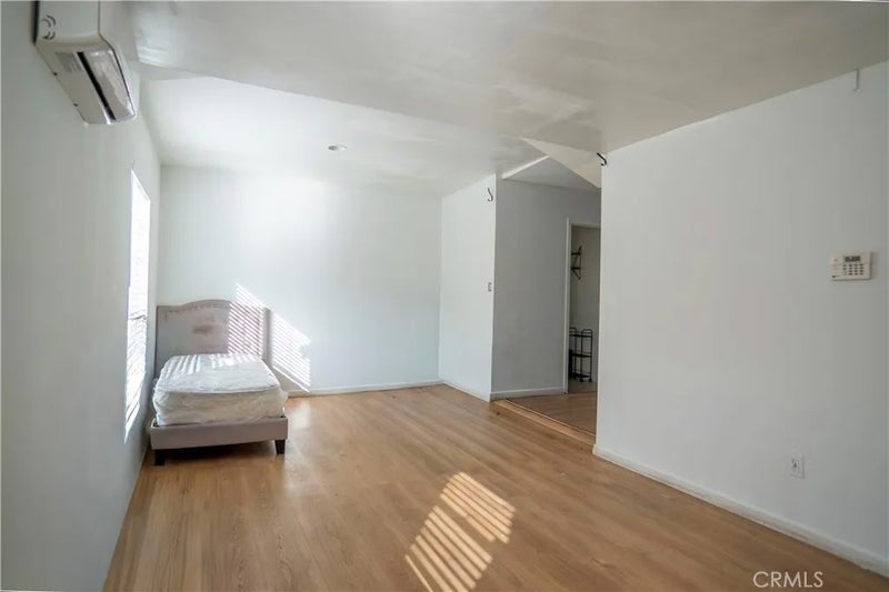 14841 Archwood