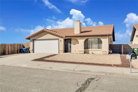 Photo of 15920 Foxwood Rd, Victorville, CA 92395 (MLS # OC26047060)