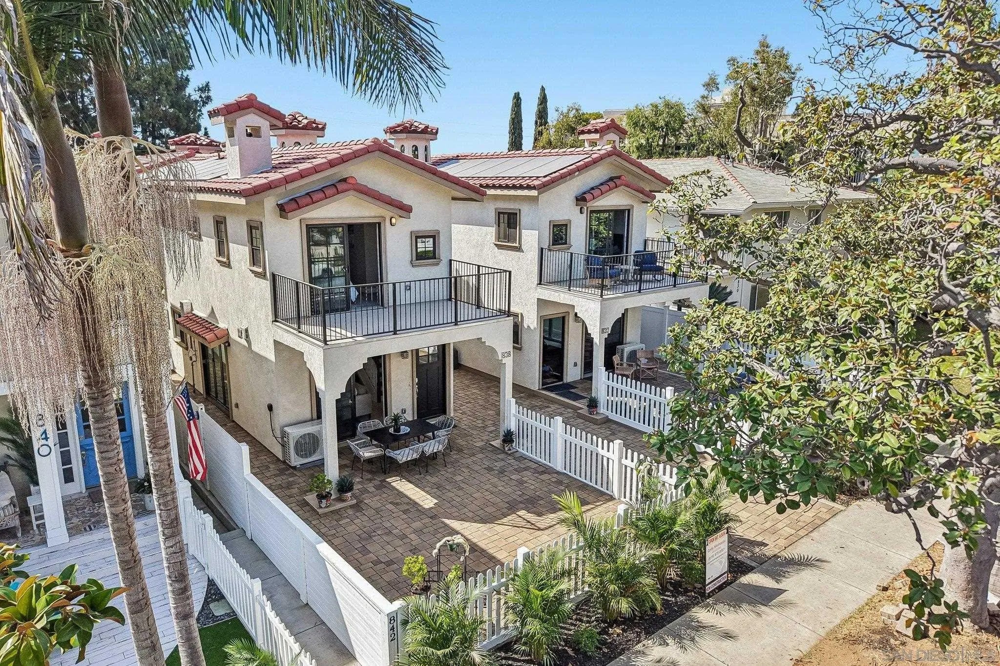 838 C Ave.