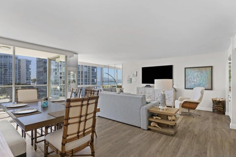 Photo of 1730 Avenida Del Mundo #402, Coronado, CA 92118 (MLS # 260008281)