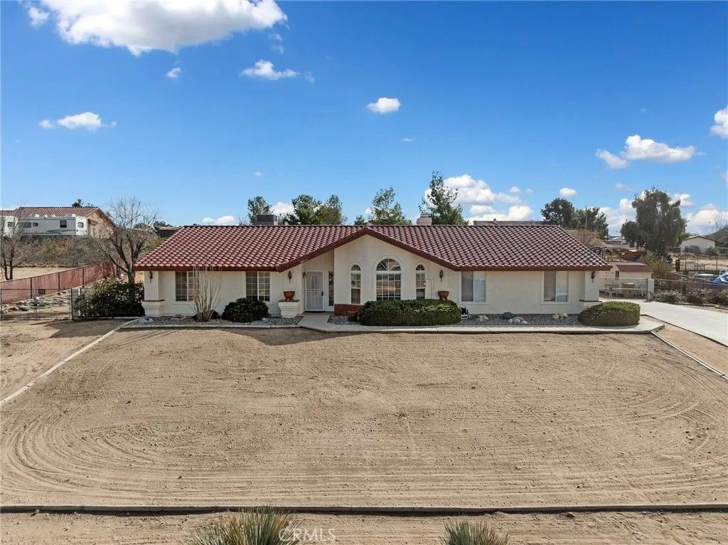 Photo of 18441 Verano Street, Hesperia, CA 92345 (MLS # HD26041171)