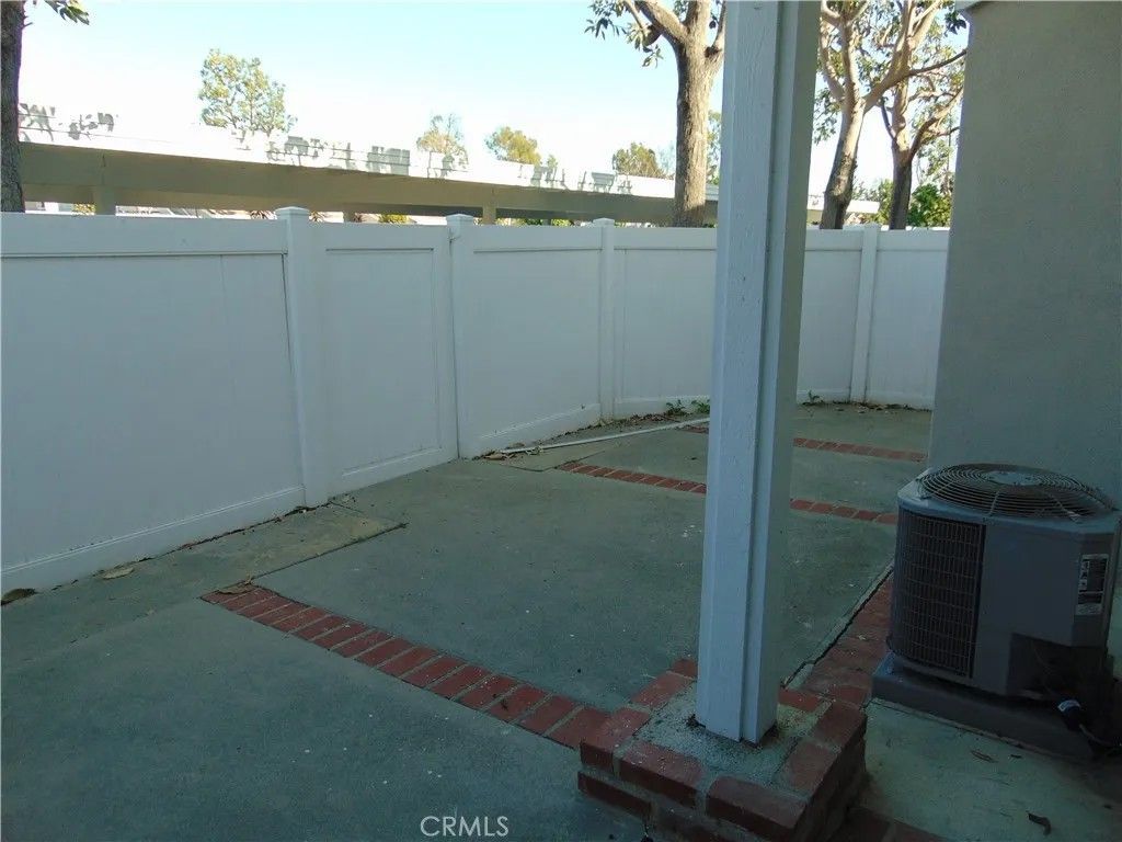 Photo of 163 Tarocco, Irvine, CA 92618 (MLS # OC26028493)