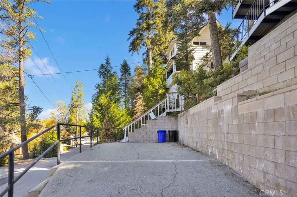 28919 Palisades