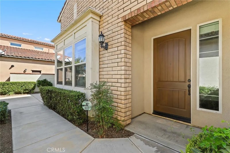 3317 Calle Del Sol