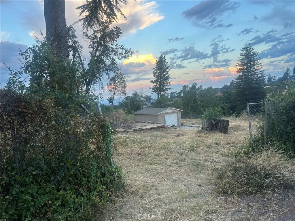 Photo of 462 Horseshoe Hill, Paradise, CA 95969 (MLS # PA26134109)