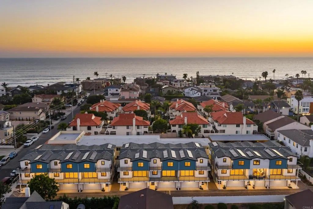 Photo of 322 Chinquapin Avenue, Carlsbad, CA 92008 (MLS # NDP2510060)