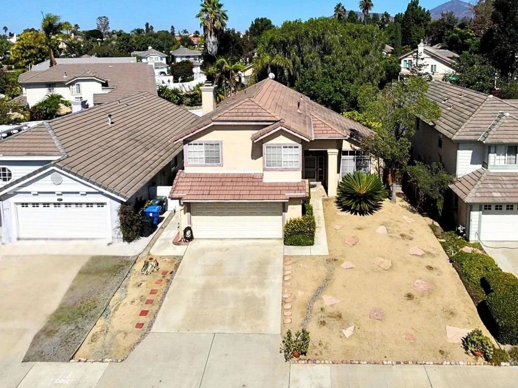 683 Rue Avallon