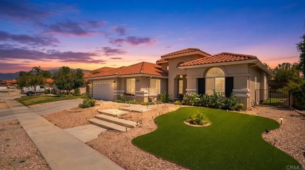 Photo of 1999 Pecan Tree Street, Hemet, CA 92545 (MLS # PTP2600911)