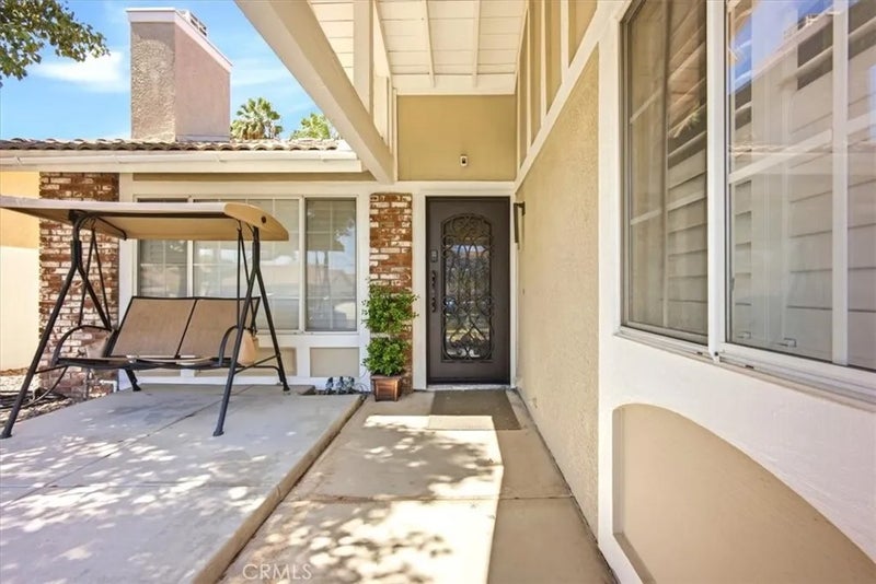 8725 Sandhill Drive