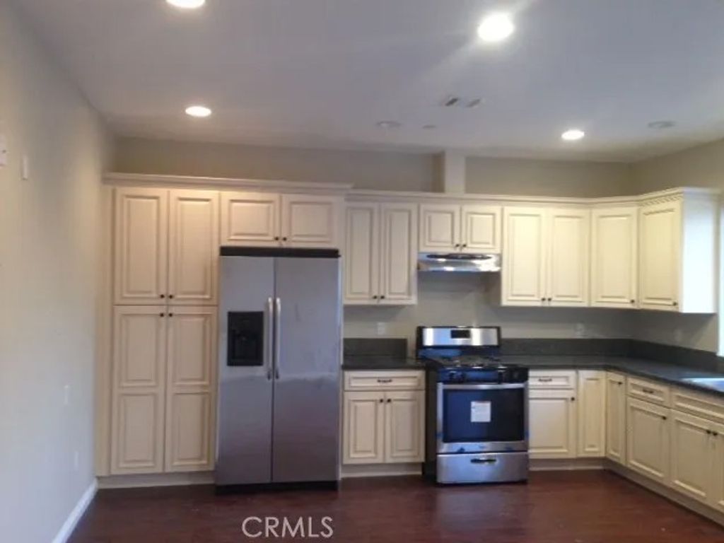 Photo of 14148 Tiara St, Sherman Oaks, CA 91401 (MLS # SR26088655)