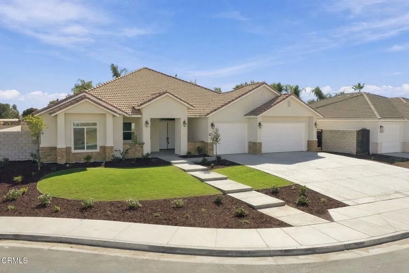 13526 Velma Pearl Way