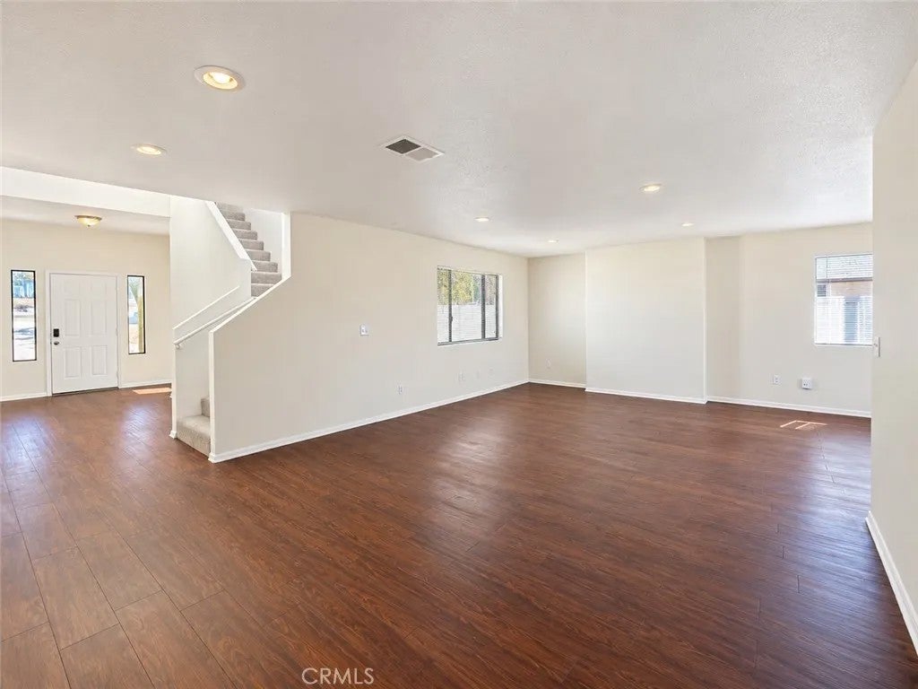 9650 Farmington Drive